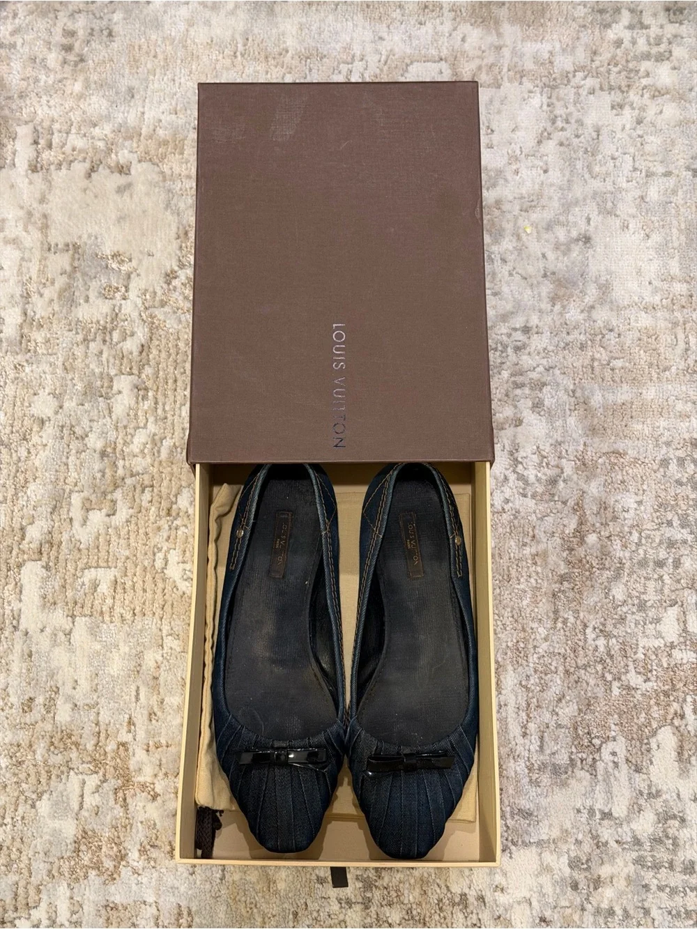 Pre-owned Louis Vuitton Denim Bow Accents Flats EU Size 39.5